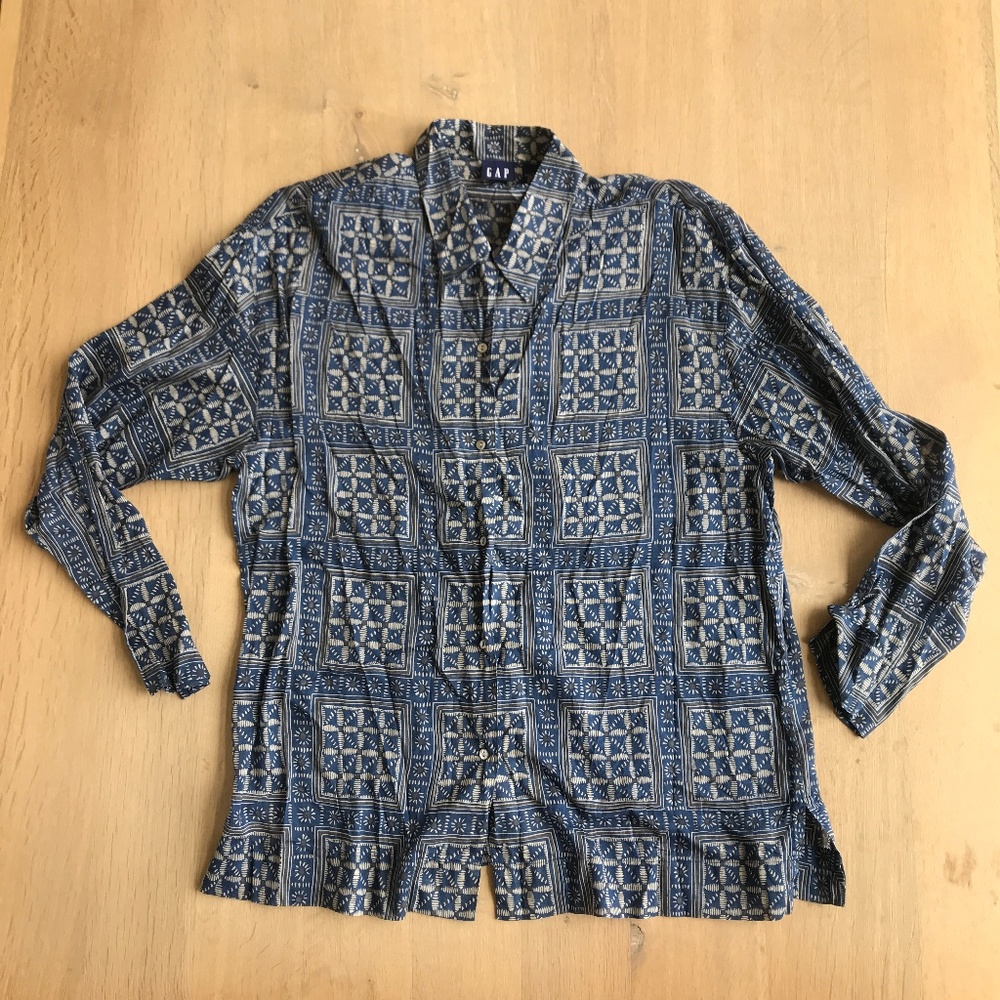 Vintage Gap Blouse Size large Ikat Print
